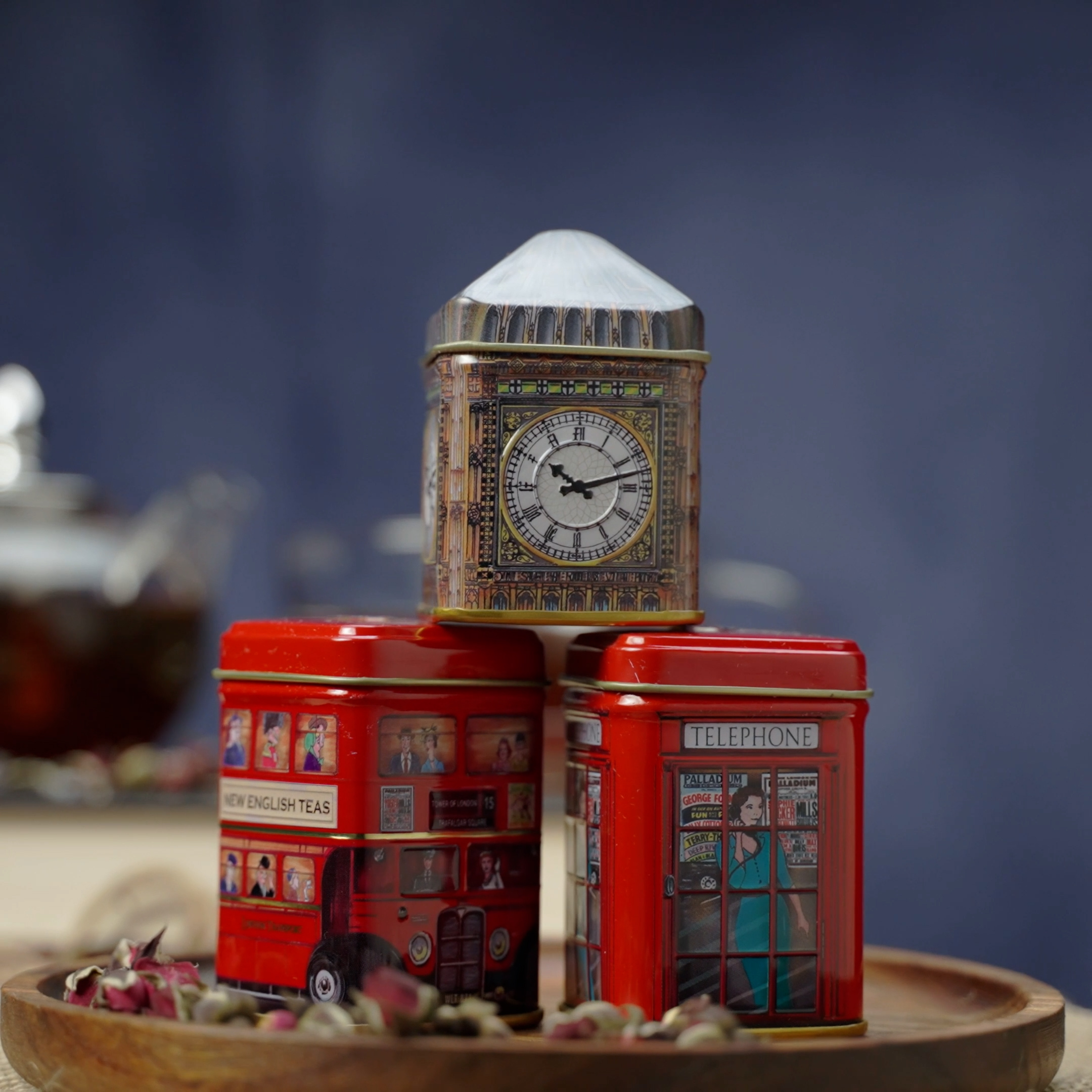未使用 ミニチュアポット　NEW ENGLISH TEAS LTD Iconic London Sights 6x Tea Tins with Fine English Breakfast Loose
